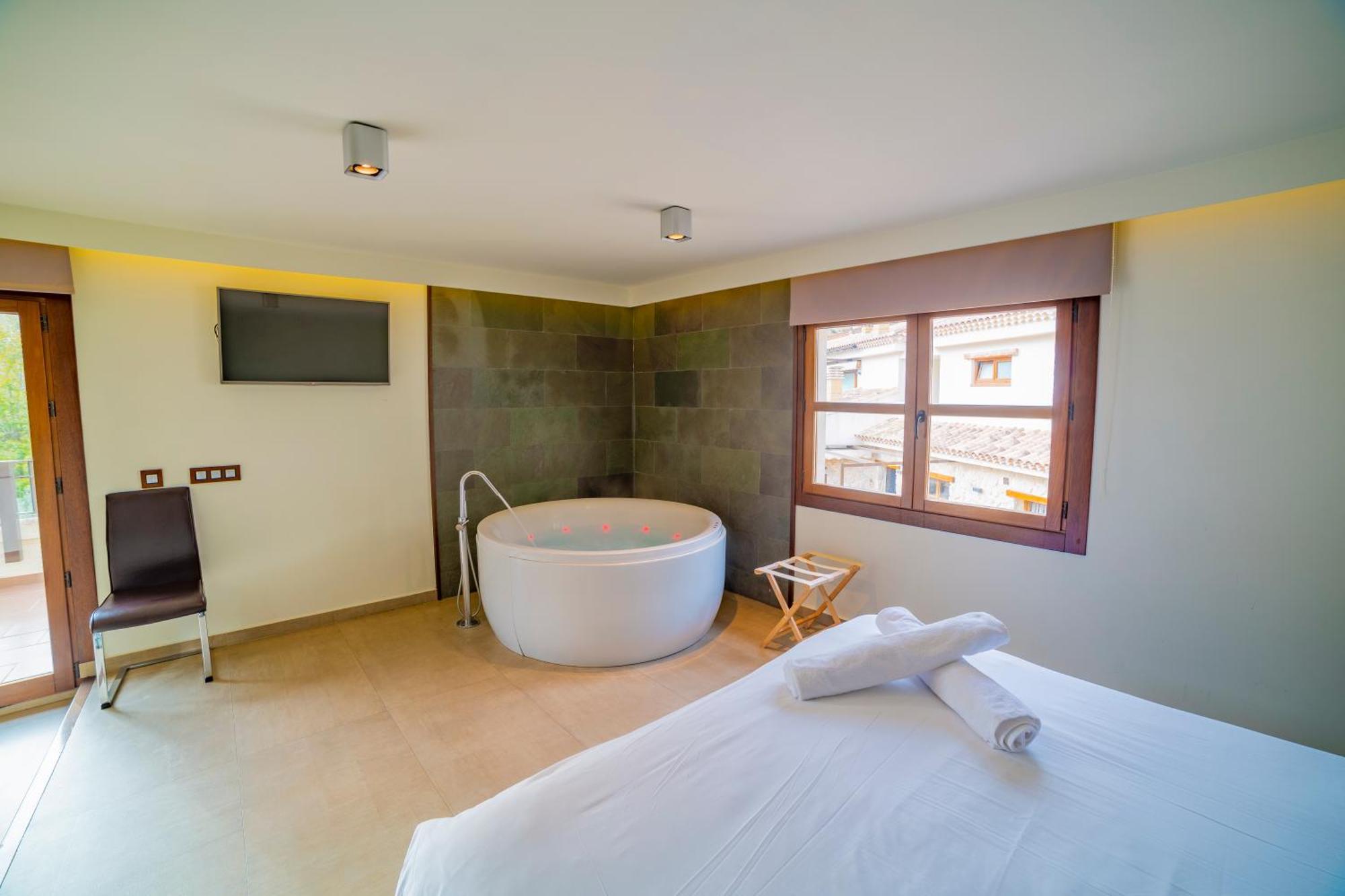 Suites Finca Los Olivos Alcala del Jucar Esterno foto