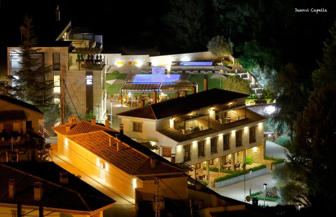 Suites Finca Los Olivos Alcala del Jucar Esterno foto